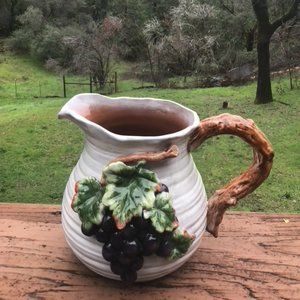🍇🌿 Charming Vineyard-Inspired Ceramic Pitcher🐞🦜